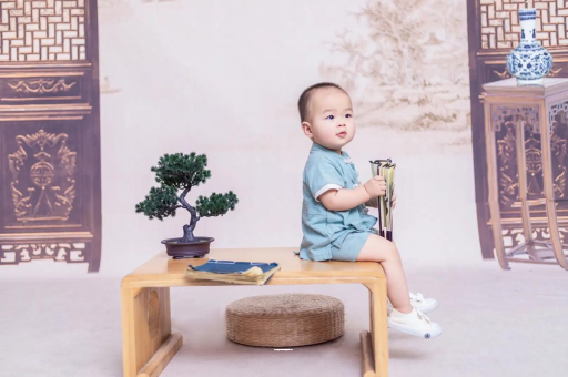 安宁孕妇肚子上的黑线
